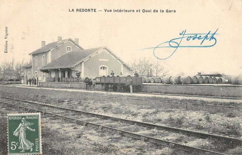 Carte postale ancienne La Redorte Vue Interieure Et Quai De La Gare à La Redorte