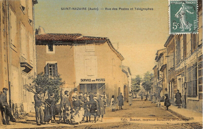 Carte postale ancienne Saint Nazaire Rue Des Postes Et Telegraphes