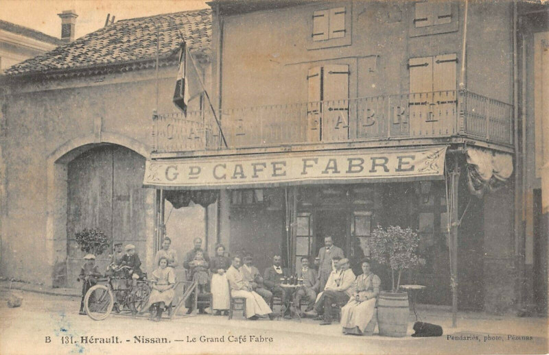 Carte postale ancienne Nissan Le Grand Cafe Fabre