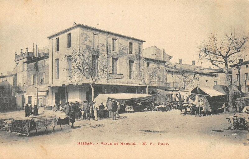 Carte postale ancienne Nissan Place Et Marche