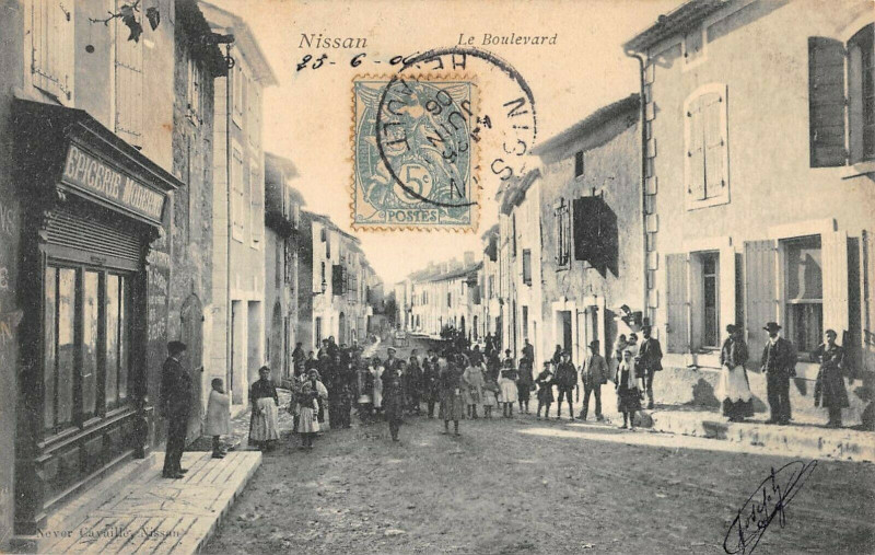 Carte postale ancienne Nissan Le Boulevard