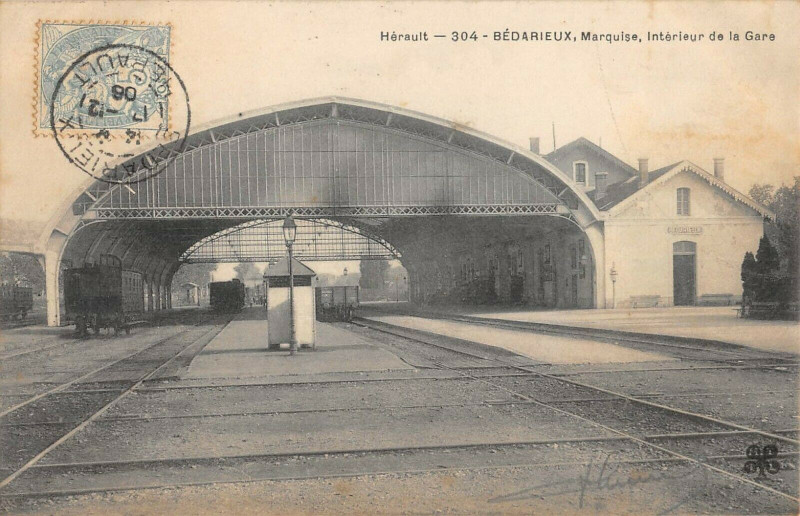 Carte postale ancienne Bedarieux Marquise Interieur De La Gare