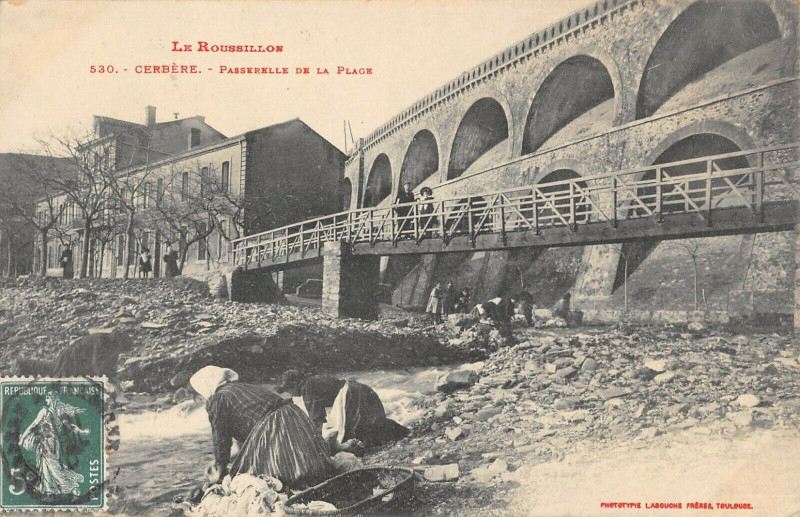 Carte postale ancienne Cerbere Passerelle De La Plage