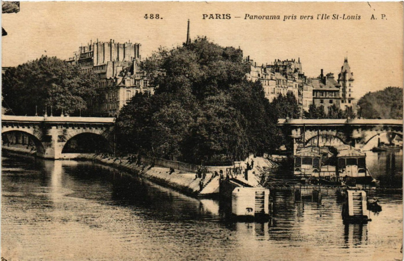 Carte postale ancienne Paris 4e Panorama pris vers l'Ile Saint-Louis à Paris 4e