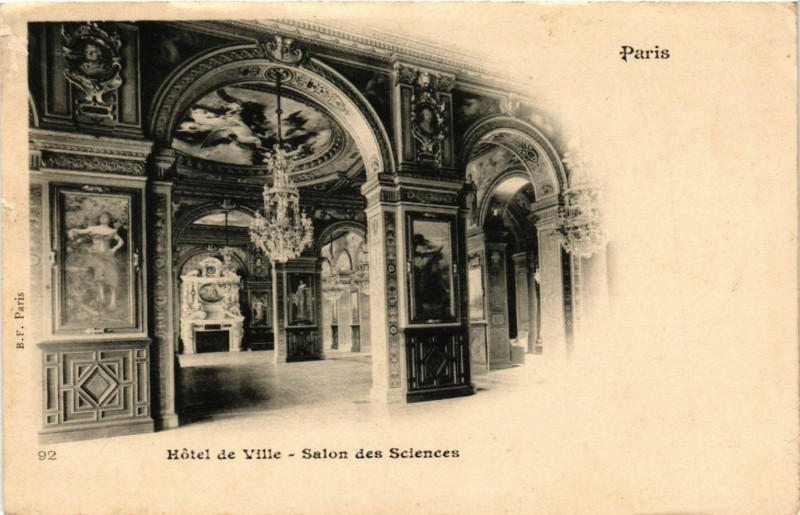 Carte postale ancienne Paris 4e Hotel de Ville-Salon des Sciences à Paris 4e