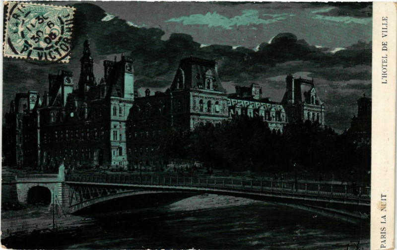 Carte postale ancienne Paris 4e Hotel de Ville la nuit à Paris 4e