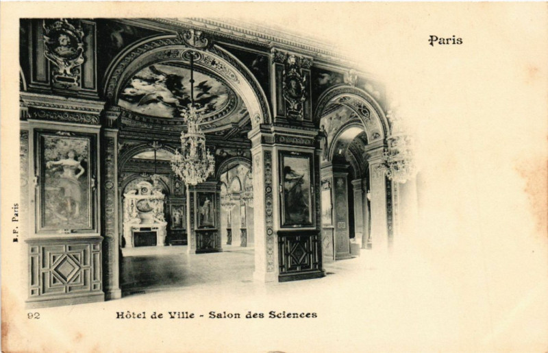 Carte postale ancienne Paris 4e Hotel de Ville-Salon des Sciences à Paris 4e