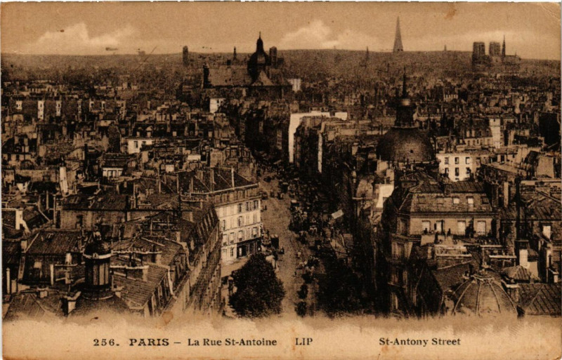 Carte postale ancienne Paris 4e La Rue Saint-Antoine à Paris 4e