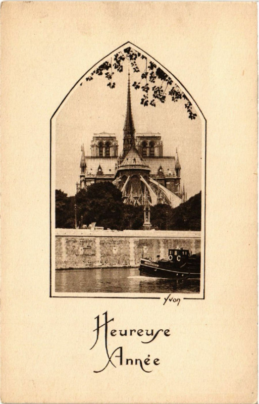Carte postale ancienne Paris 4e Heureure Année-L'Abside de Notre Dame à Paris 4e