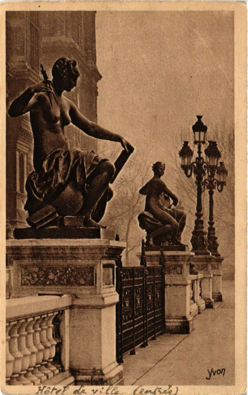 Carte postale ancienne Paris 4e Hotel de Ville-entrée à Paris 4e