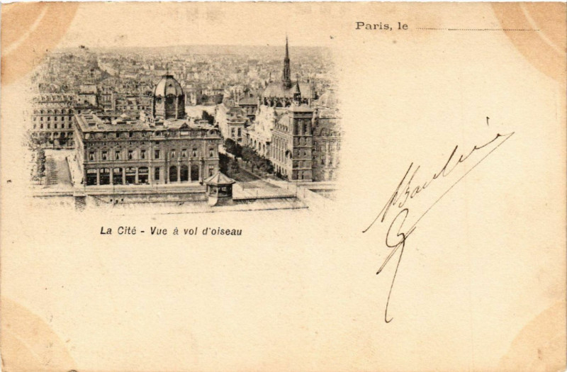 Carte postale ancienne Paris 4e La Cité vue a vol d'oiseau à Paris 4e