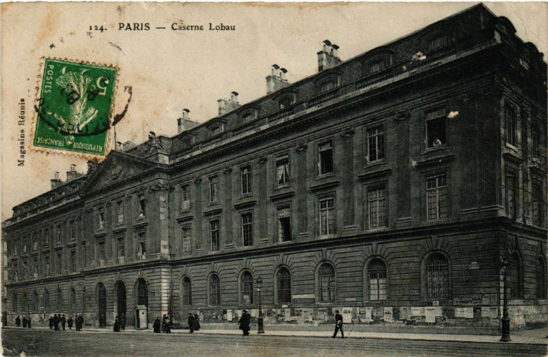 Carte postale ancienne Paris 4e Caserne Lobau à Paris 4e