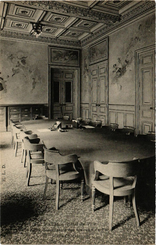Carte postale ancienne Paris 4e Hotel de Ville-Salle de la Commission des travaux à Paris 4e