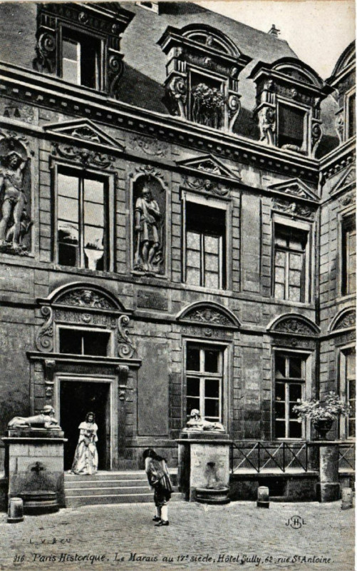 Carte postale ancienne Paris 4e Le Marais au 17e siécle. Hotel Sully Rue Saint-Antoine à Paris 4e