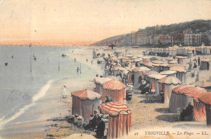 Carte postale ancienne Trouville La Plage