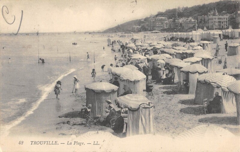 Carte postale ancienne Trouville La Plage