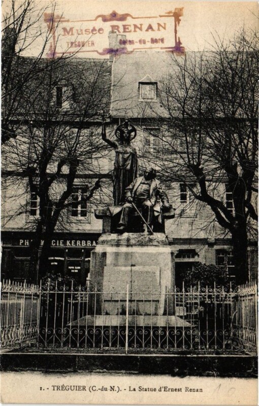 Carte postale ancienne Treguier-La Statue d'Ernest Renan
