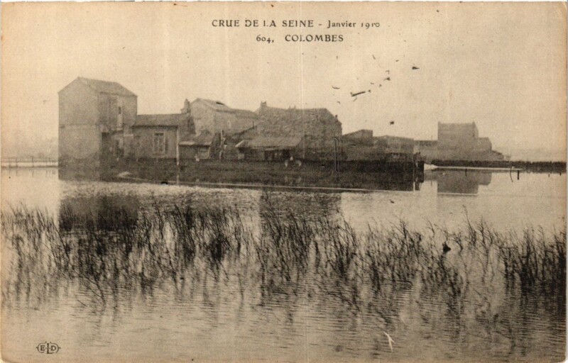 Carte postale ancienne Crue de la Seine Colombes à Colombes