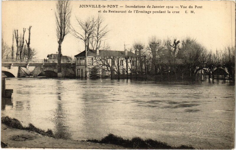 Carte postale ancienne Joinville le Pont Vue du Pont et du Restaurant France à Joinville-le-Pont