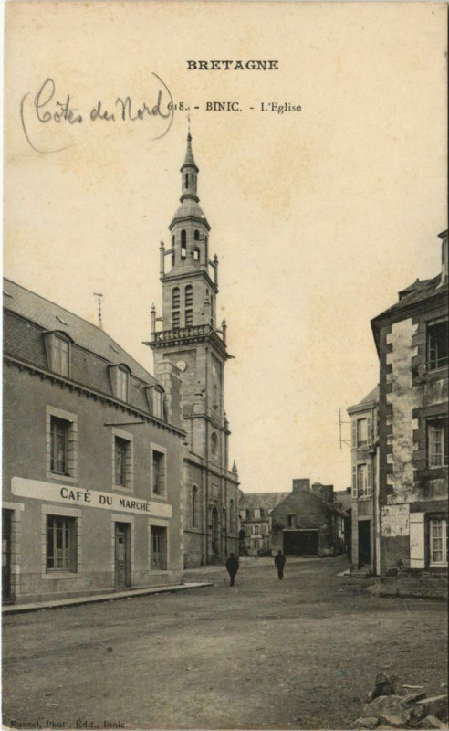 Carte postale ancienne Binic L'Eglise France