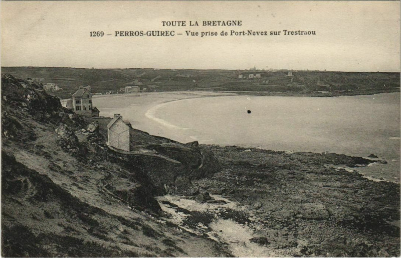 Carte postale ancienne Perros-Guirec Vue prise de Port Nevez s Trestraou France à Perros-Guirec