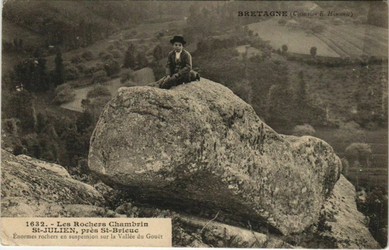 Carte postale ancienne St.Brieuc Les Rochers Chambrin St.Julien France