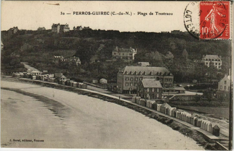 Carte postale ancienne Perros-Guirec Plage de Trestraou France à Perros-Guirec