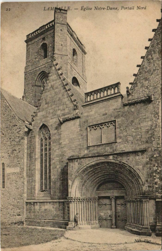 Carte postale ancienne Lamballe Eglise Notre-Dame, Portail Nord France