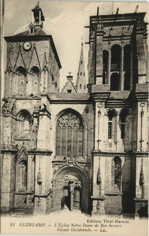 Carte postale ancienne Guingamp L'Eglise Notre-Dame France à Guingamp