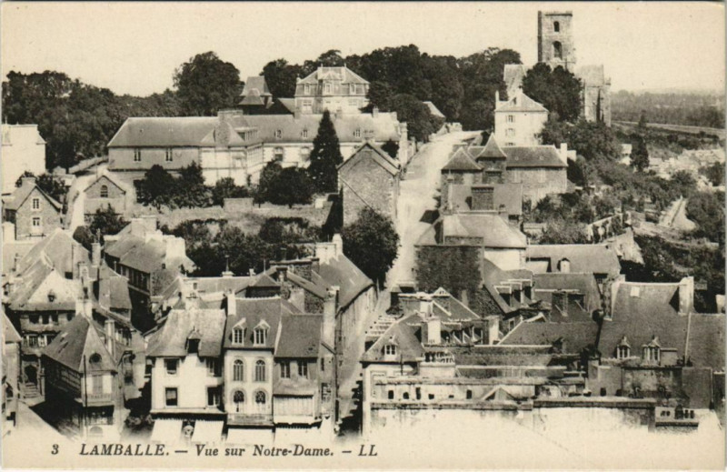 Carte postale ancienne Lamballe Vue sur Notre-Dame France
