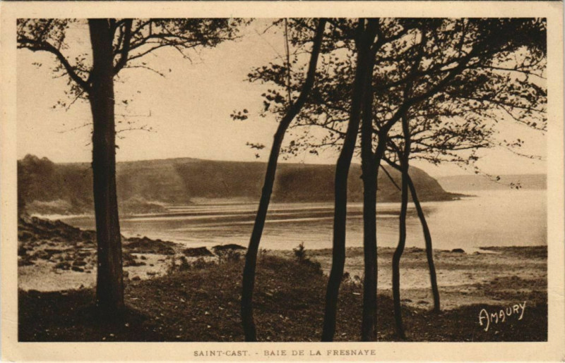 Carte postale ancienne St.Cast Baie de la Fresnaye France
