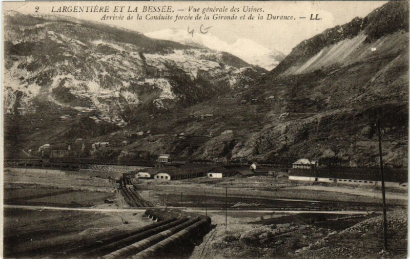 Carte postale ancienne Largentiere - Largentiere et la Bessee - Vue générale des Usines à Besse