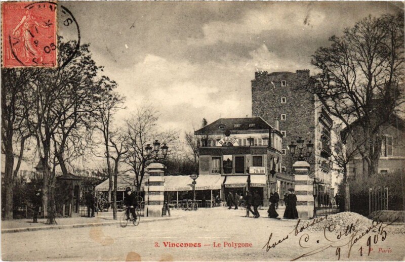 Carte postale ancienne Vincennes Le Polygone France à Vincennes