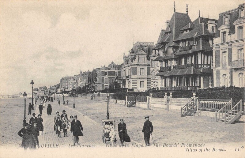 Carte postale ancienne Trouville Les Planches Villas De La Plage