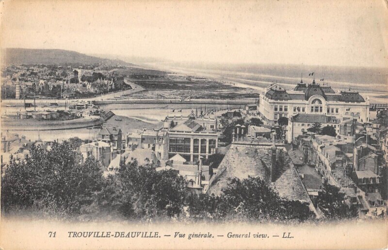 Carte postale ancienne Trouville Deauville Vue Generale à Deauville