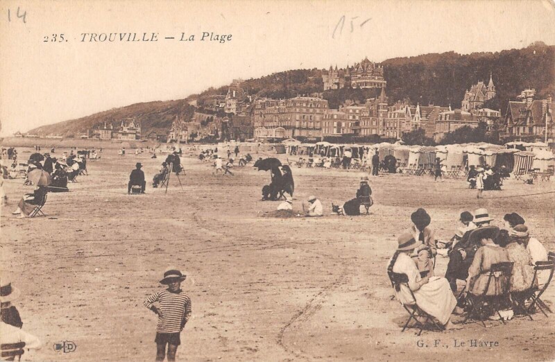 Carte postale ancienne Trouville La Plage