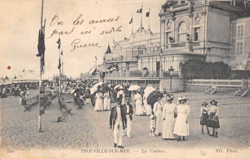Carte postale ancienne Trouville Sur Mer Le Casino à Trouville-sur-Mer