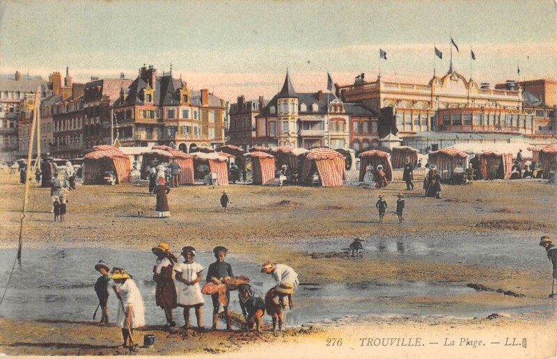 Carte postale ancienne Trouville La Plage