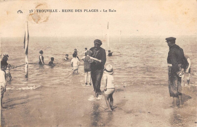Carte postale ancienne Trouville Le Bain