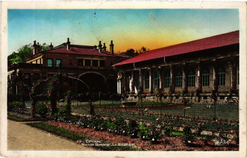 Carte postale ancienne 22 Epinal Maison dRomaine. La Roseraie