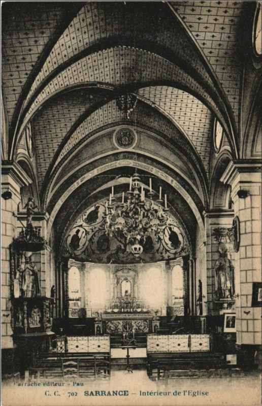 Carte postale ancienne Sarrance Interieur de l'Eglise à Sarrance