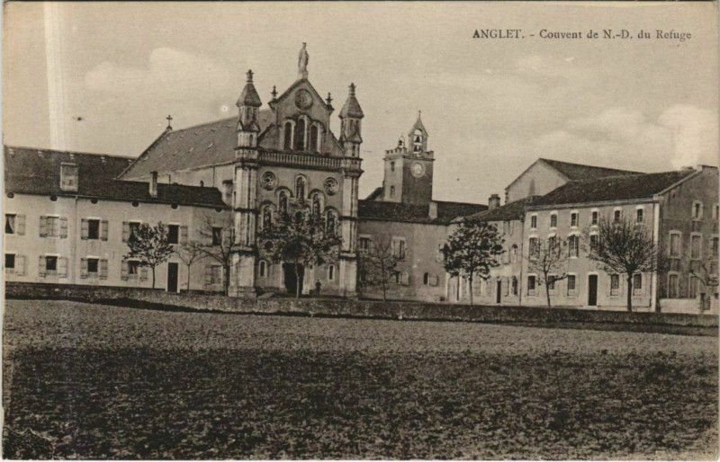 Carte postale ancienne Anglet Couvent de N.-D. Du Refuge à Anglet