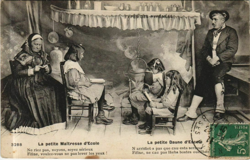 Carte postale ancienne Types des Pyrenees