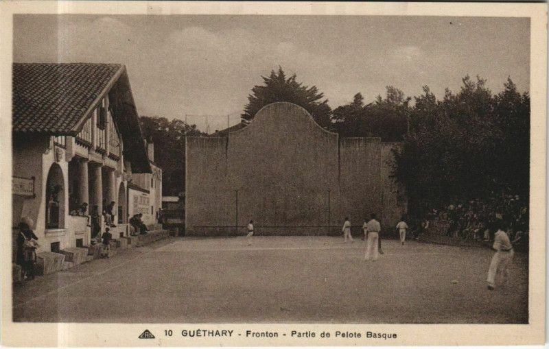 Carte postale ancienne Guethary Fronton - Partie de Pelote Basque