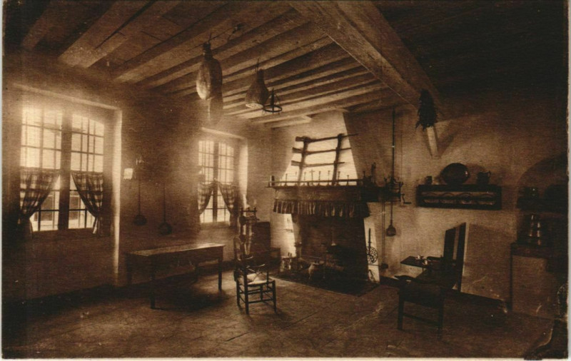 Carte postale ancienne Interieur Basque