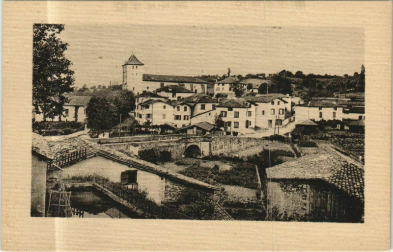 Carte postale ancienne Espelette Quartier Cherrenda à Espelette