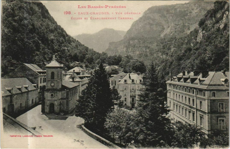 Carte postale ancienne Eaux-Chaudes Vue Generale