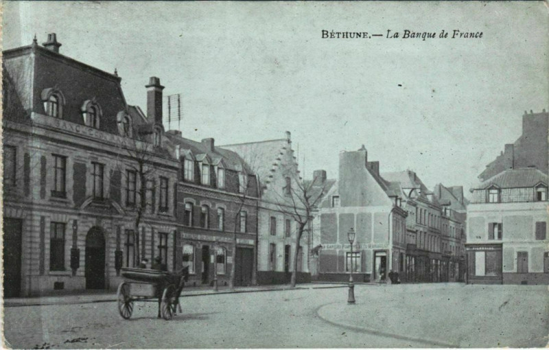 Carte postale ancienne Bethune La Banque de France