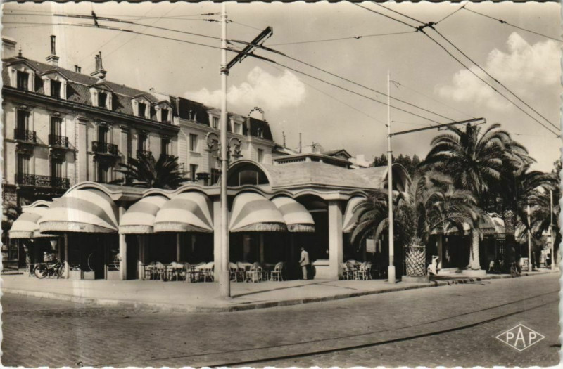 Carte postale ancienne Perpignan Le Palmarium