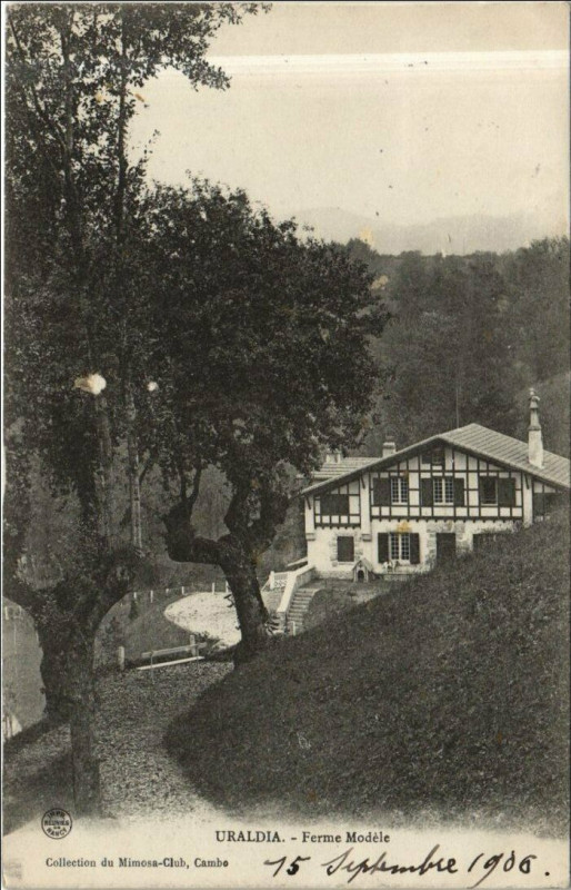 Carte postale ancienne Uraldia Ferme Modele